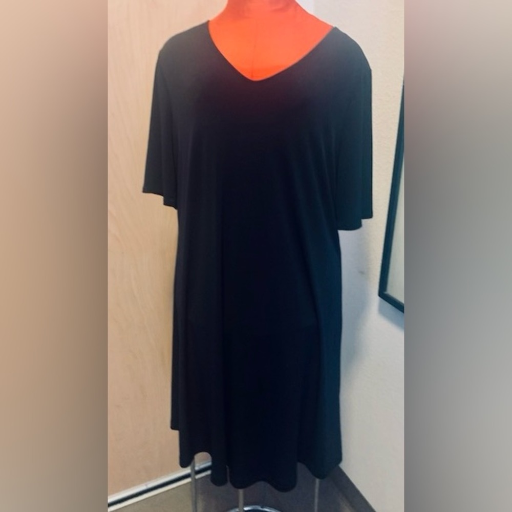 Chico’s Black V-Neck Criss-Cross Back Dress - Picture 5 of 11